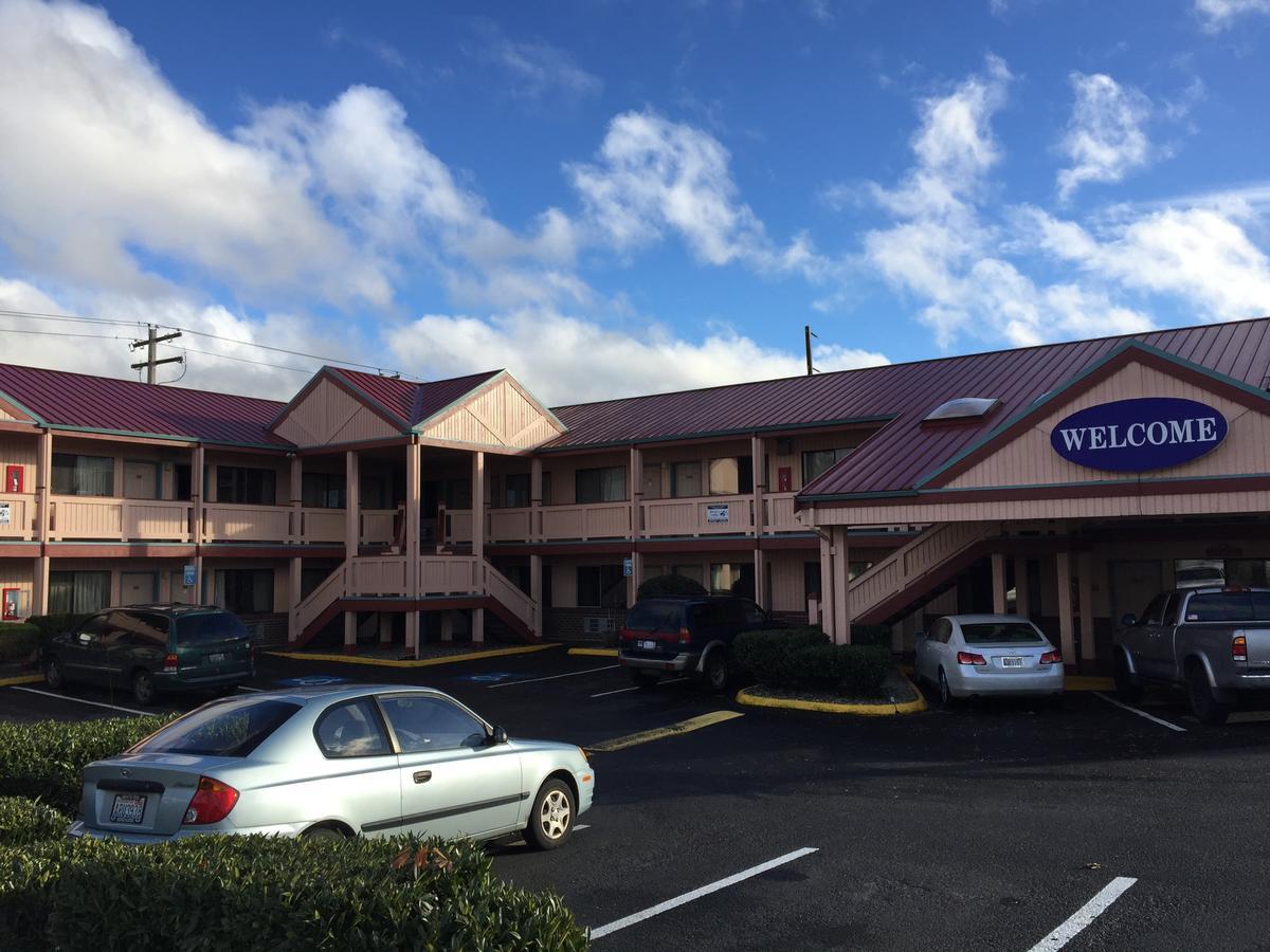 Welcome Everett Inn Exterior foto